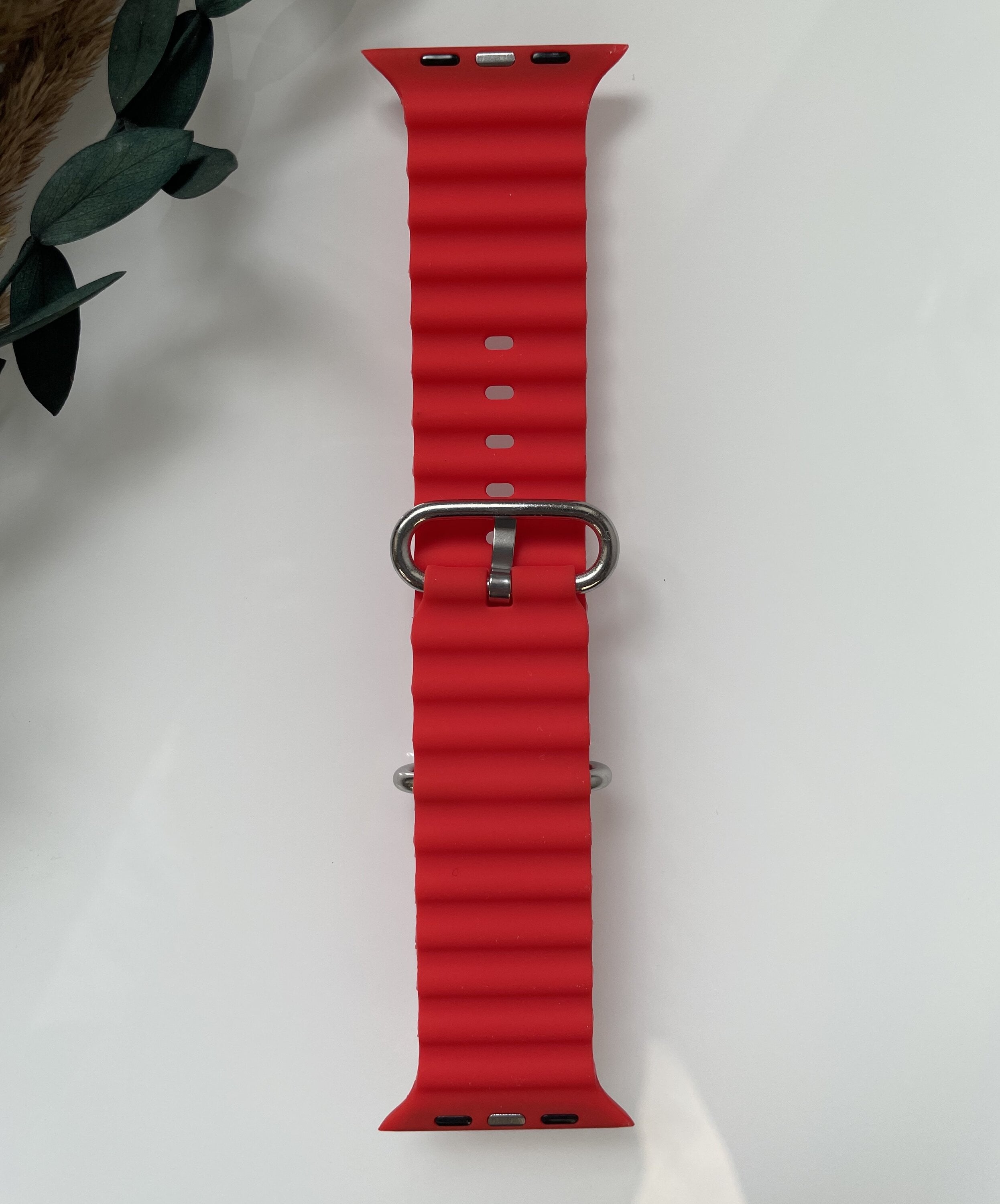 Ремешок для смарт-часов Ocean Band для Apple Watch 42/44/45/49 мм силиконовый Красный (RW046)