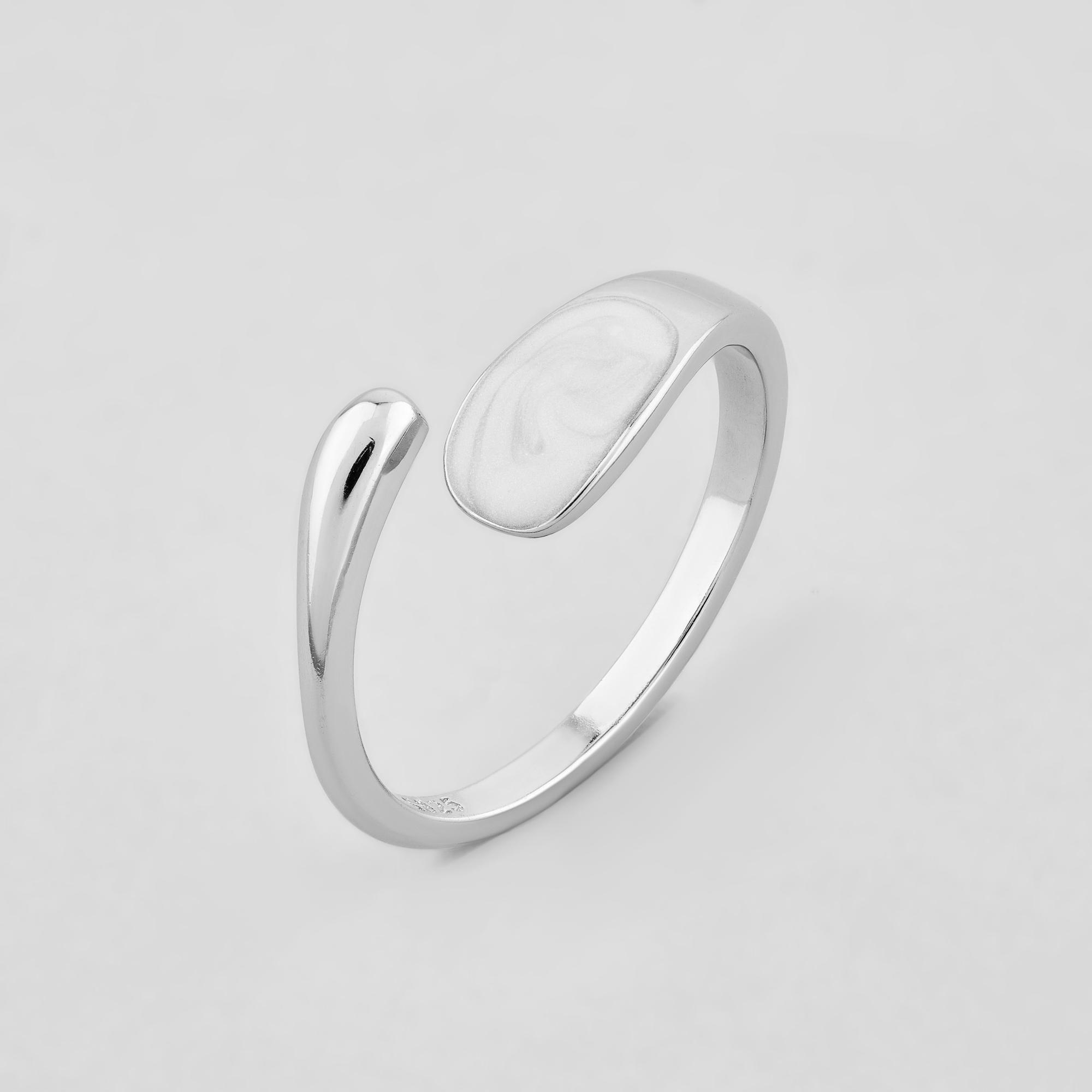 Серебряное кольцо Minimal Таинственная капля (510465б)