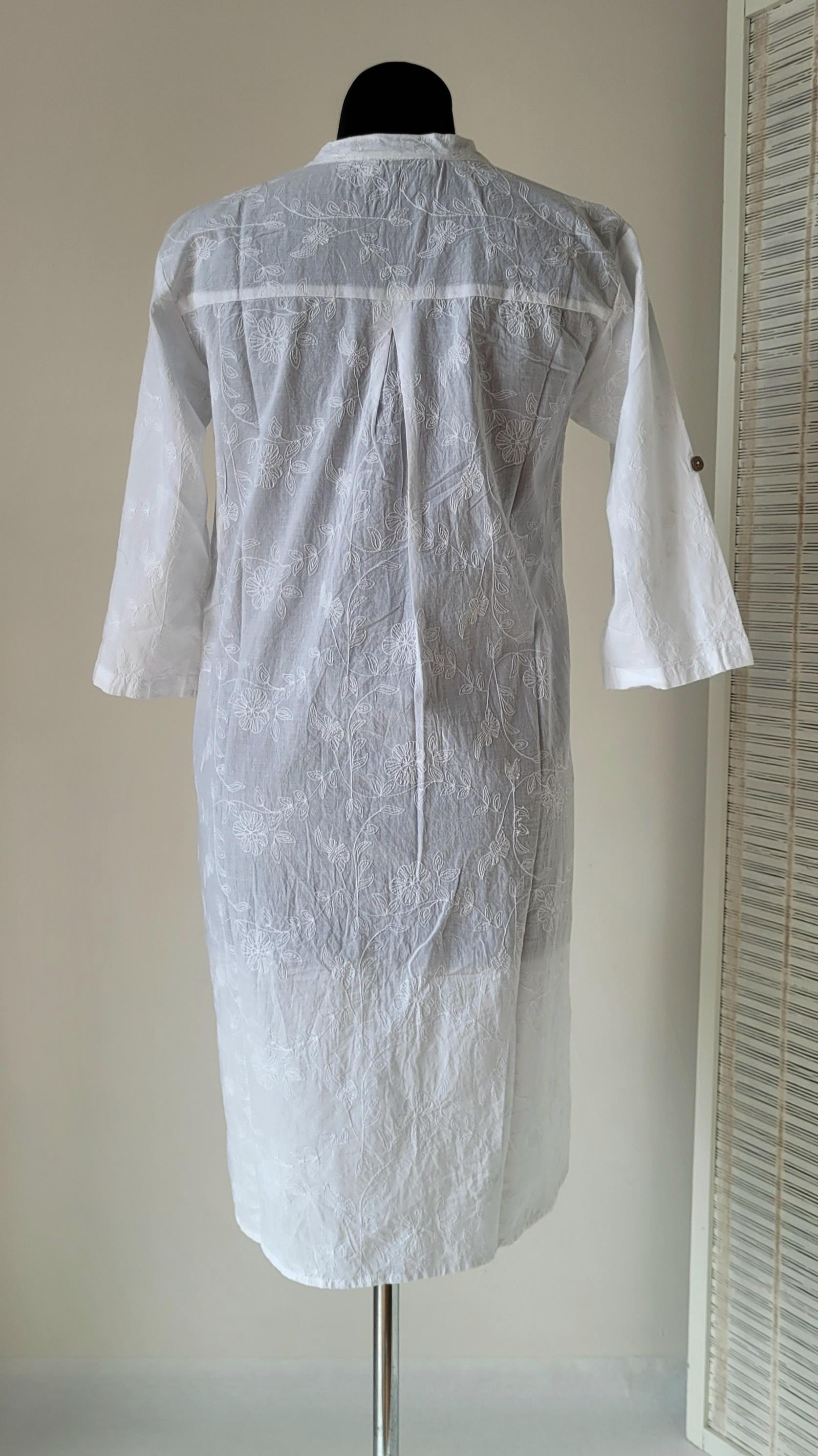 Туніка-сорочка жіноча з вишивкою на гудзиках XXL Білий - фото 2 Туніка-сорочка жіноча з вишивкою на гудзиках XXL Білий - фото 2