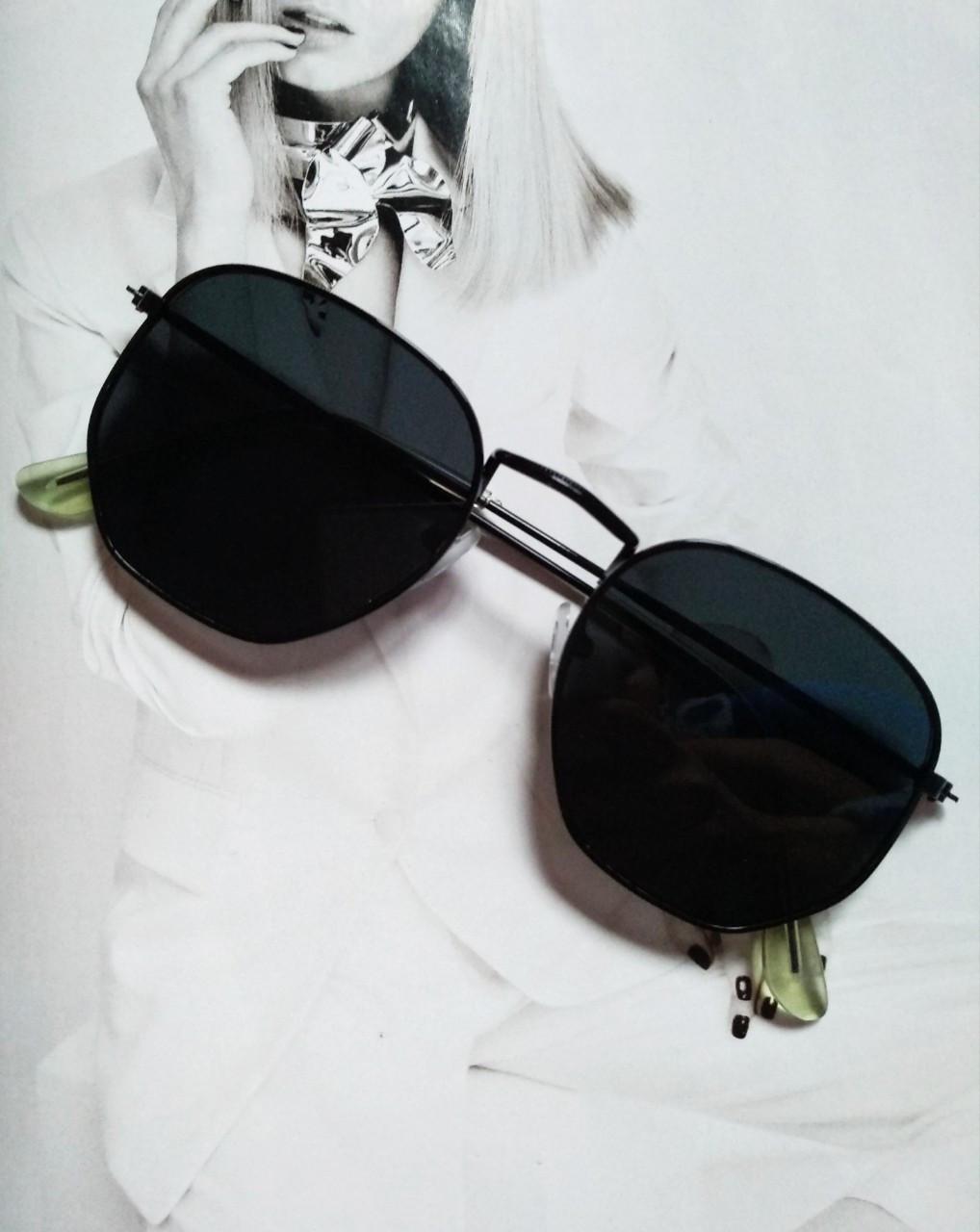 Солнцезащитные геометрические очки с цветной линзой Черный Солнцезащитные геометрические очки с цветной линзой Черный