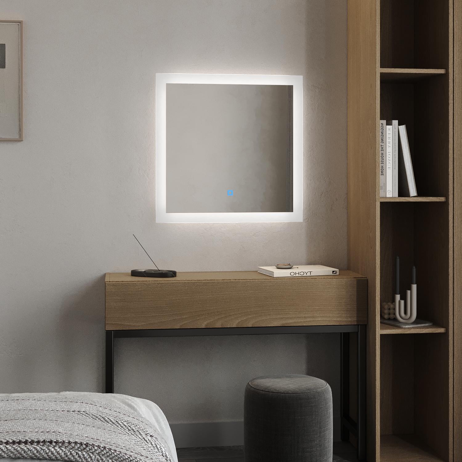 Зеркало с подсветкой Moreli Барселона 700x700 мм и сенсорным управлением Зеркало с подсветкой Moreli Барселона 700x700 мм и сенсорным управлением