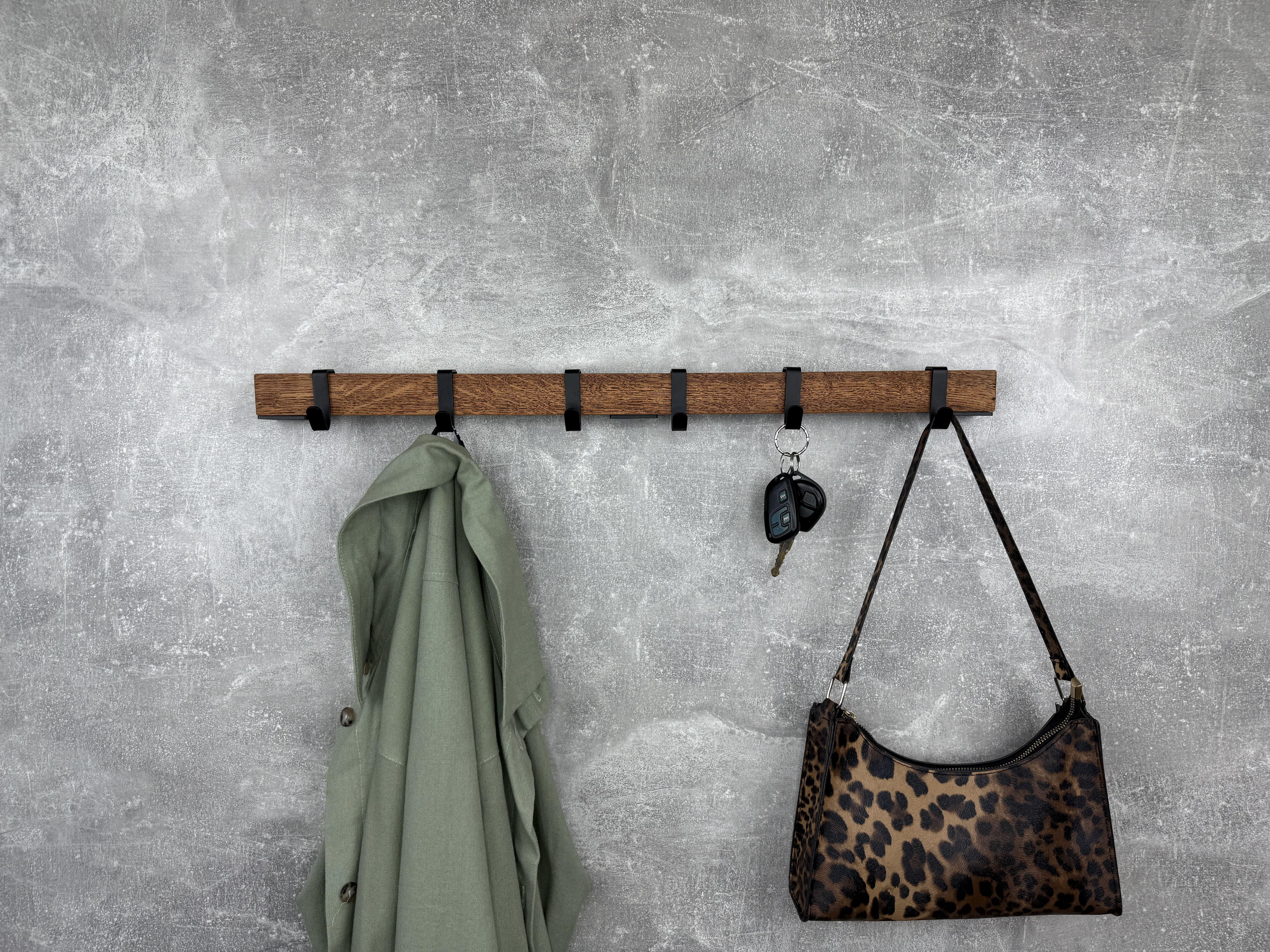 Вешалка с металлическими крючками AirBranch 60 см