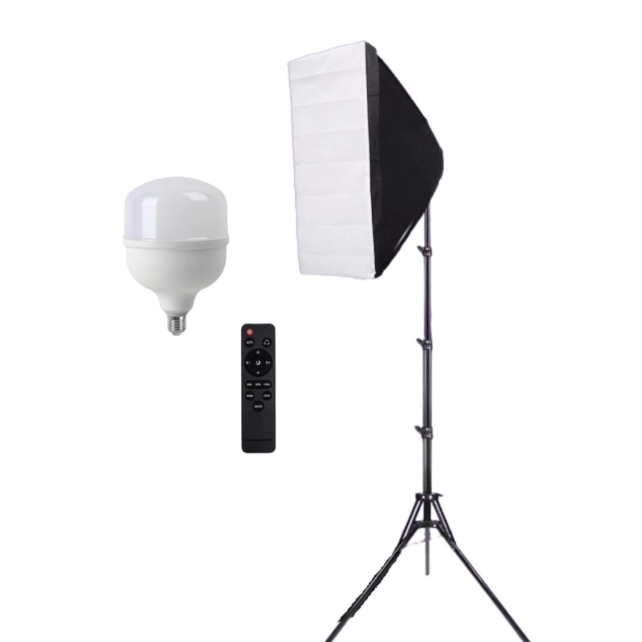 Набор студийного света софтбокс 50x70 см со штативом 210 см и LED лампа 100 Вт с пультом Набор студийного света софтбокс 50x70 см со штативом 210 см и LED лампа 100 Вт с пультом