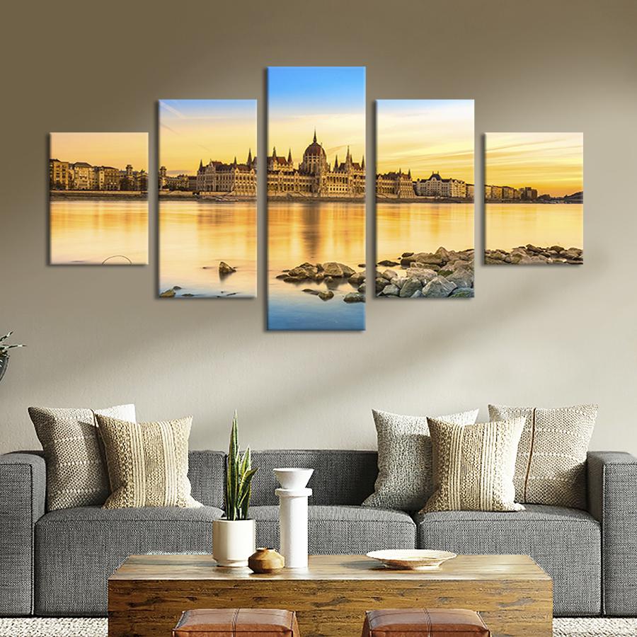 Модульная картина из 5 частей на холсте Вид на здание венгерского парламента в Будапеште 112x54 см (372-52)