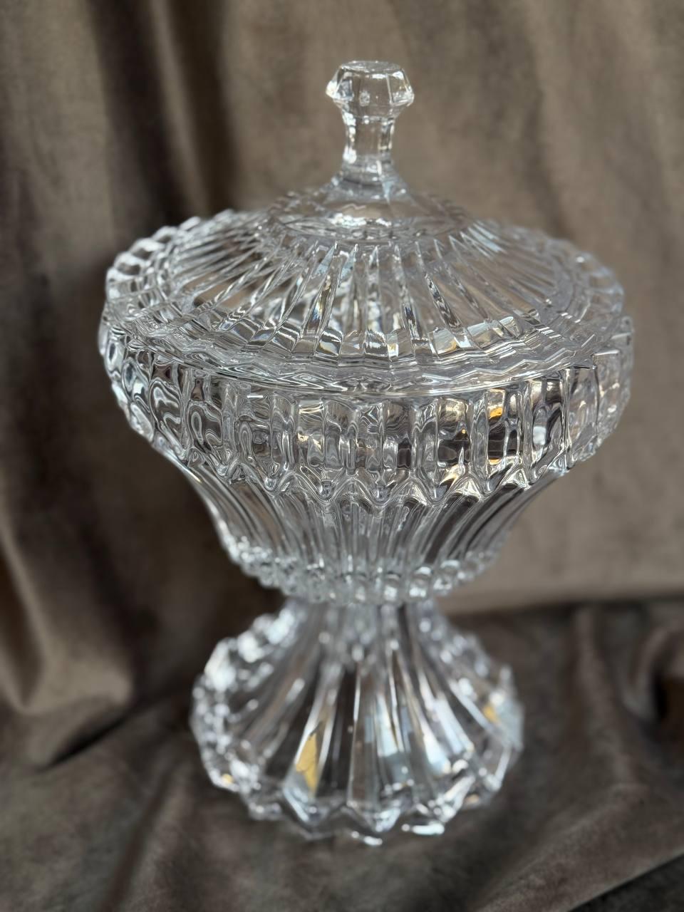 Фруктовщица на ножке YIWU Lotus из хрустального стекла с крышкой Прозрачный (HP-19-140)