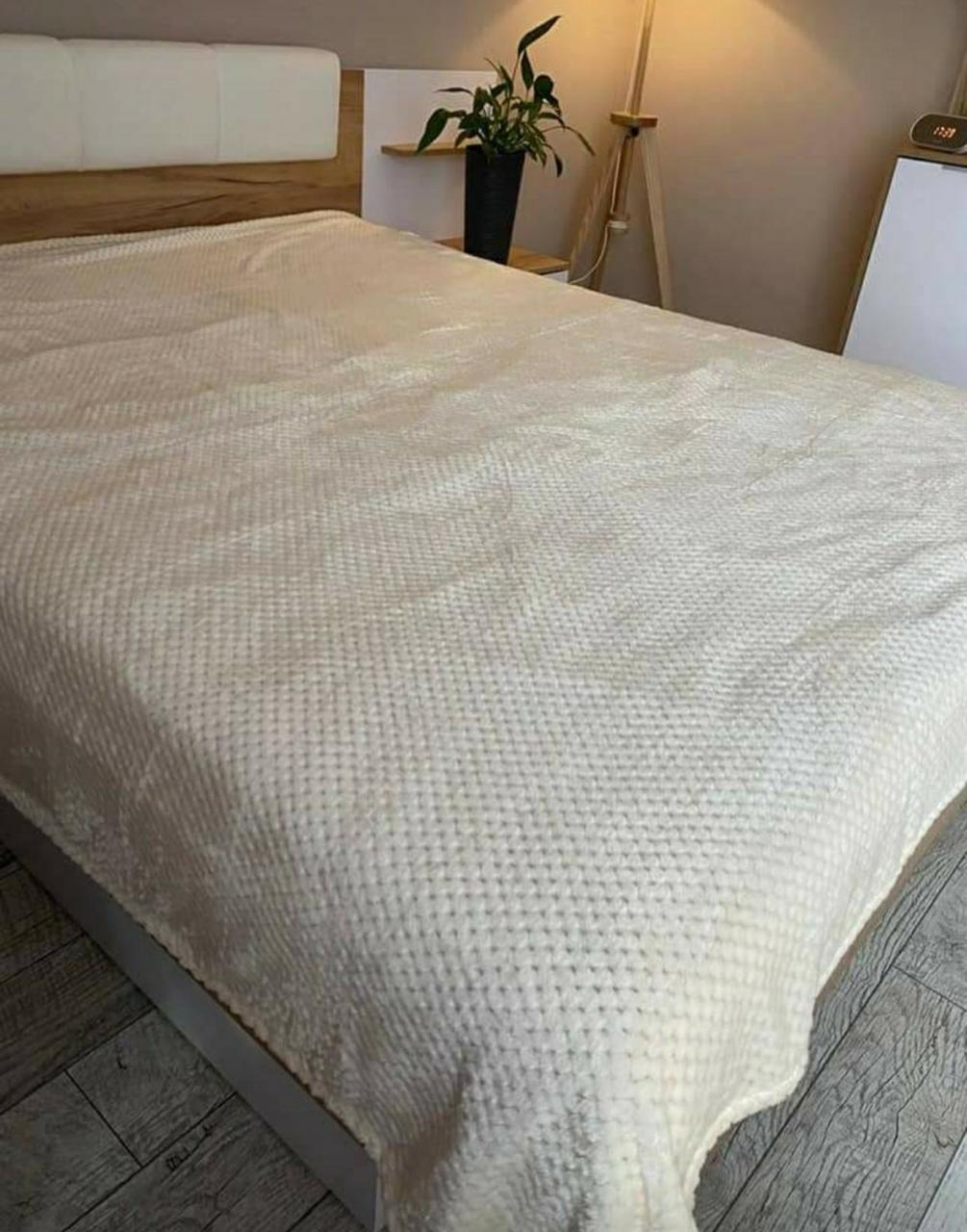 Покрывало бамбуковое евро Молочный (32504)