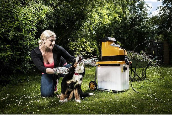 Подрібнювач гілок Riwall RES 3044B 3000W фрезерний (RES3044B12) - фото 10 Подрібнювач гілок Riwall RES 3044B 3000W фрезерний (RES3044B12) - фото 10