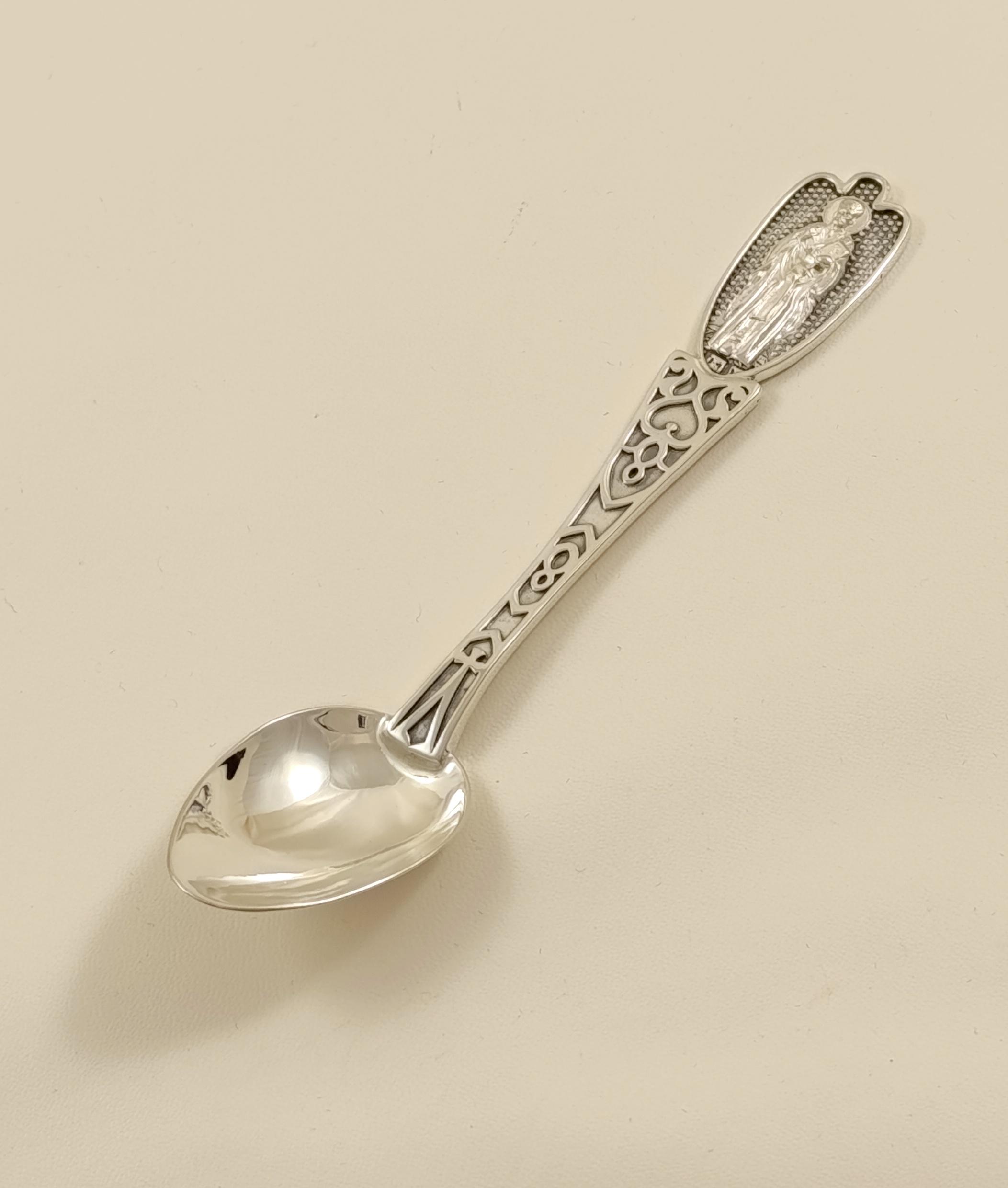 Ложка детская серебряная Николай Чудотворец 925 проба 19,65 г - фото 8 Ложка детская серебряная Николай Чудотворец 925 проба 19,65 г - фото 8