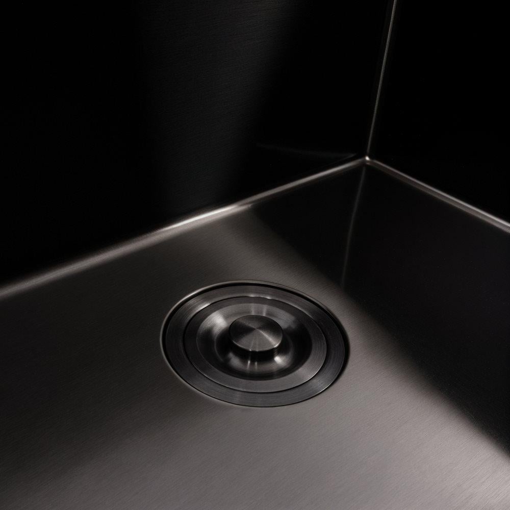 Кухонний комплект Valeso Handmade мийка 58x43 см монтаж під стільницю/змішувач XK09B PVD Чорний (000050608) - фото 10 Кухонний комплект Valeso Handmade мийка 58x43 см монтаж під стільницю/змішувач XK09B PVD Чорний (000050608) - фото 10