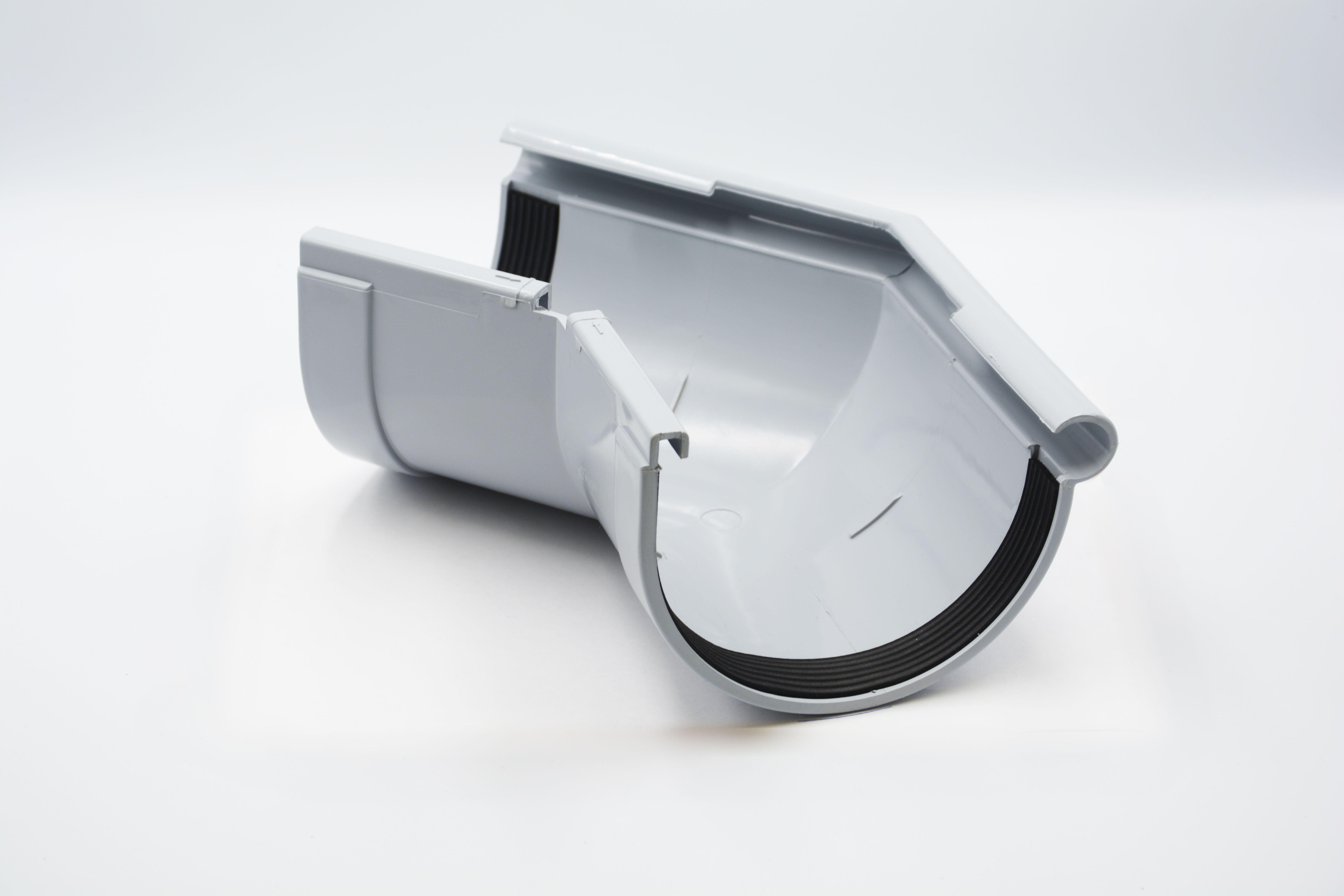 Угол желоба наружный RAINWAY 135° D 90 мм RAL 7040 Серый (10.090.11.005.RW)