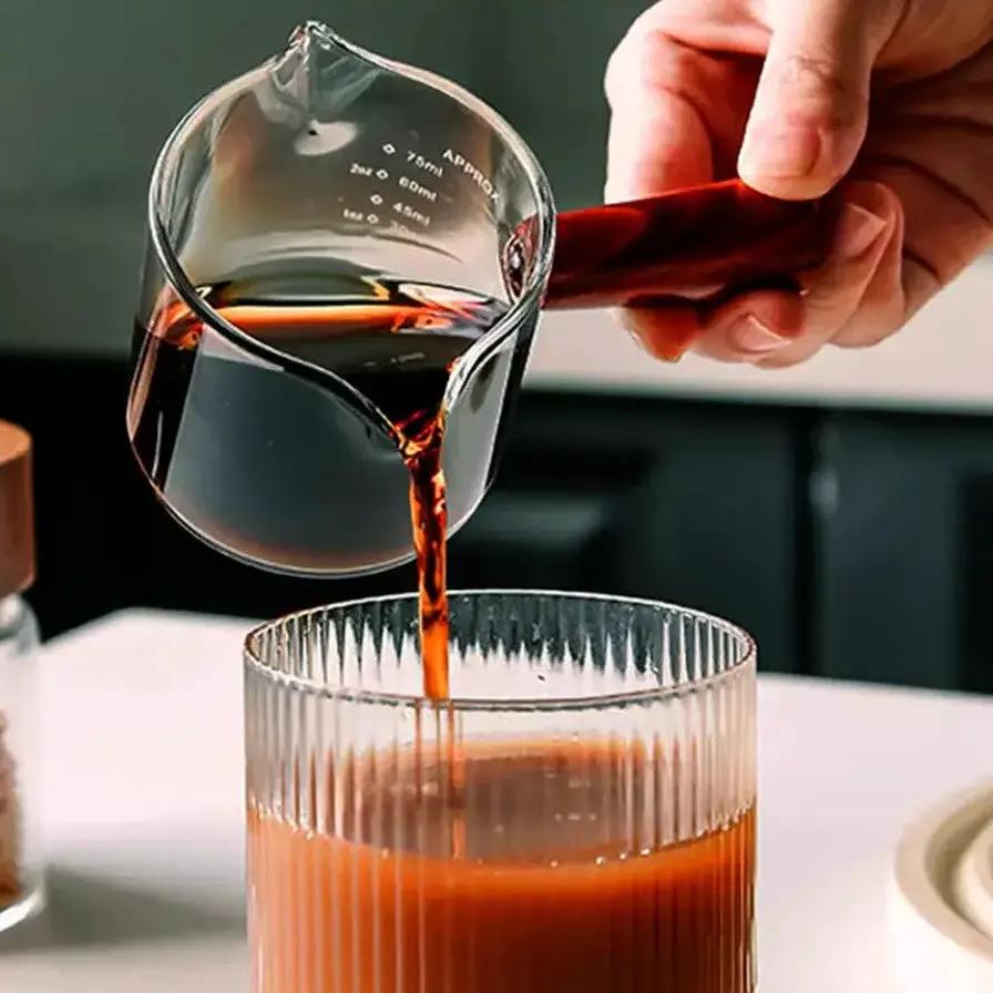 Молочник для кави скляний з ручкою 100 мл Прозорий (G4005) - фото 3 Молочник для кави скляний з ручкою 100 мл Прозорий (G4005) - фото 3