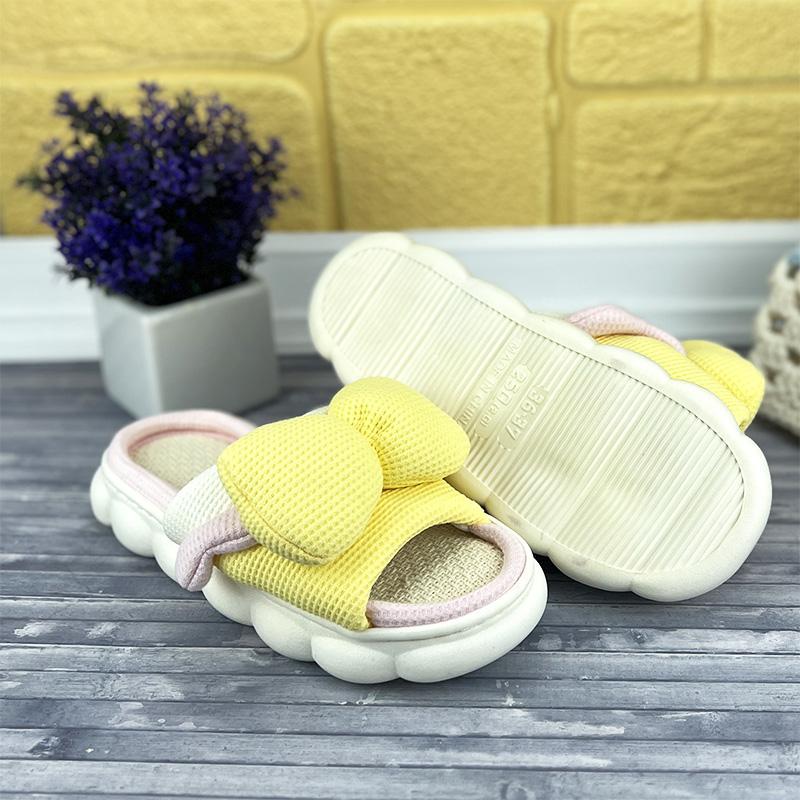 Домашні тапочки жіночі SANLINE Е-005658-2 з бантом 22,5-23 см p. 36 Жовтий (66315289) - фото 4 Домашні тапочки жіночі SANLINE Е-005658-2 з бантом 22,5-23 см p. 36 Жовтий (66315289) - фото 4