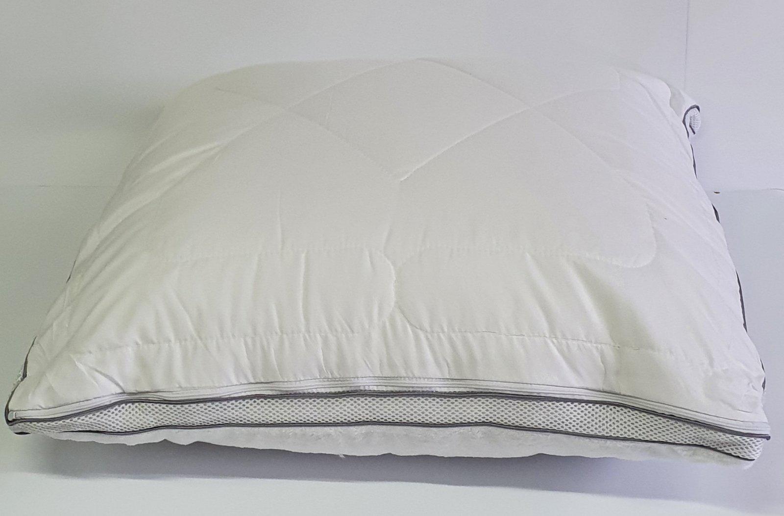 Подушка Maison D'or Coral 70x70 см (05MD7070C)