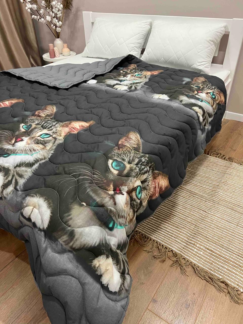 Одеяло летнее двухстороннее с рисунком полутораспальное 150x210 см Серый