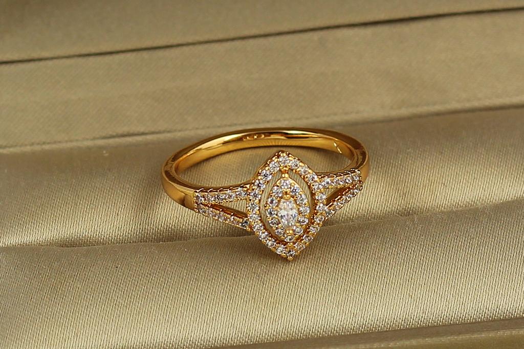 Кольцо Xuping Jewelry малый маркиз с двойным ободком р. 18 Золотистый (29751307)