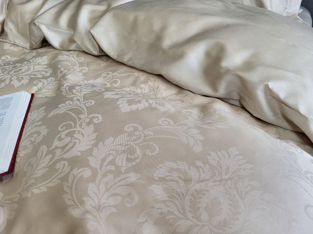 Комплект постельного белья Мир сатин жаккард Premium двуспальный/наволочки 50х70/70х70 см Tiara Beige (9080) - фото 2 Комплект постельного белья Мир сатин жаккард Premium двуспальный/наволочки 50х70/70х70 см Tiara Beige (9080) - фото 2