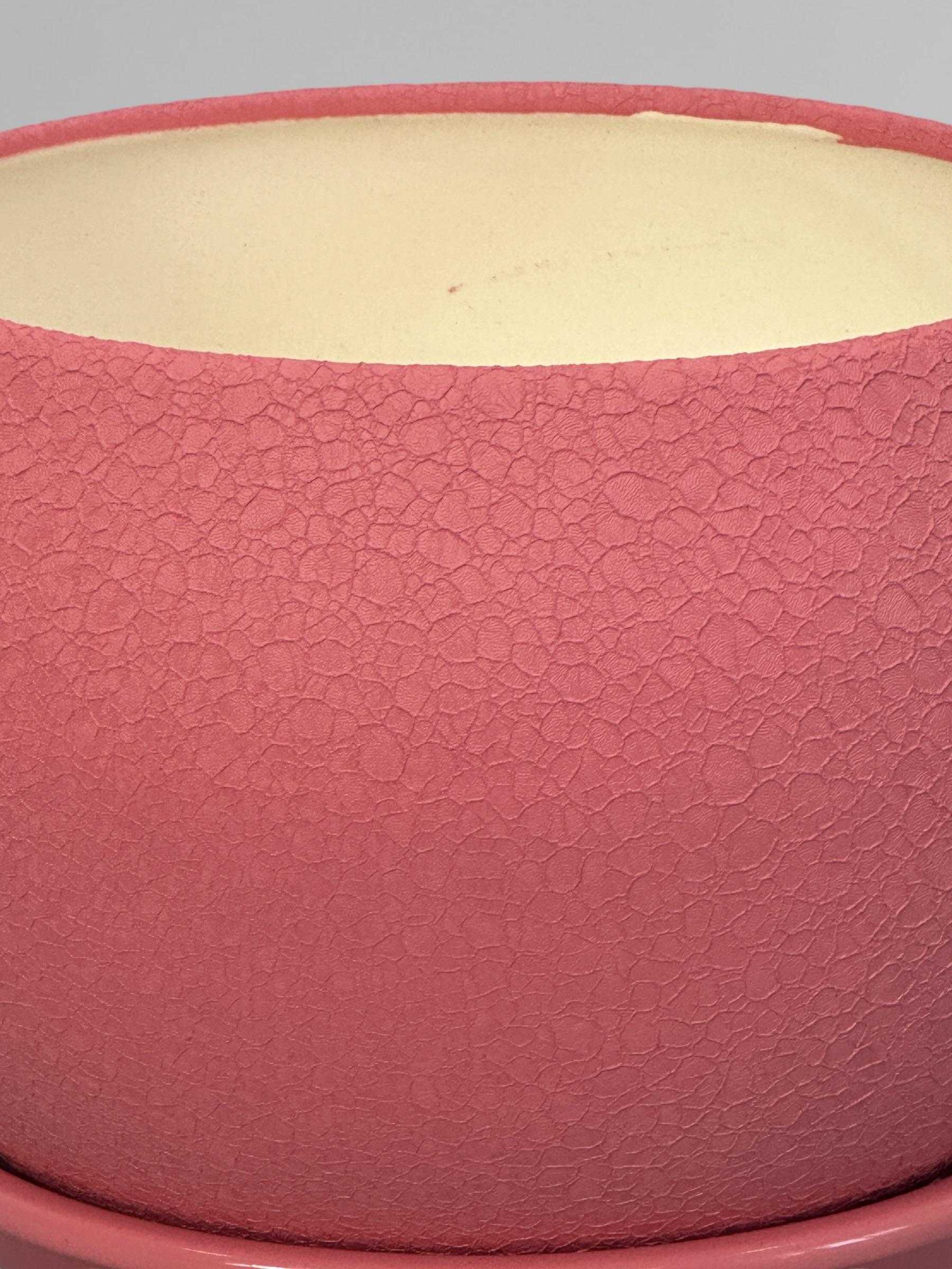 Горщик для квітів керамічний Куля шовк 1,4 л Лососевий (Г01011) - фото 3 Горщик для квітів керамічний Куля шовк 1,4 л Лососевий (Г01011) - фото 3