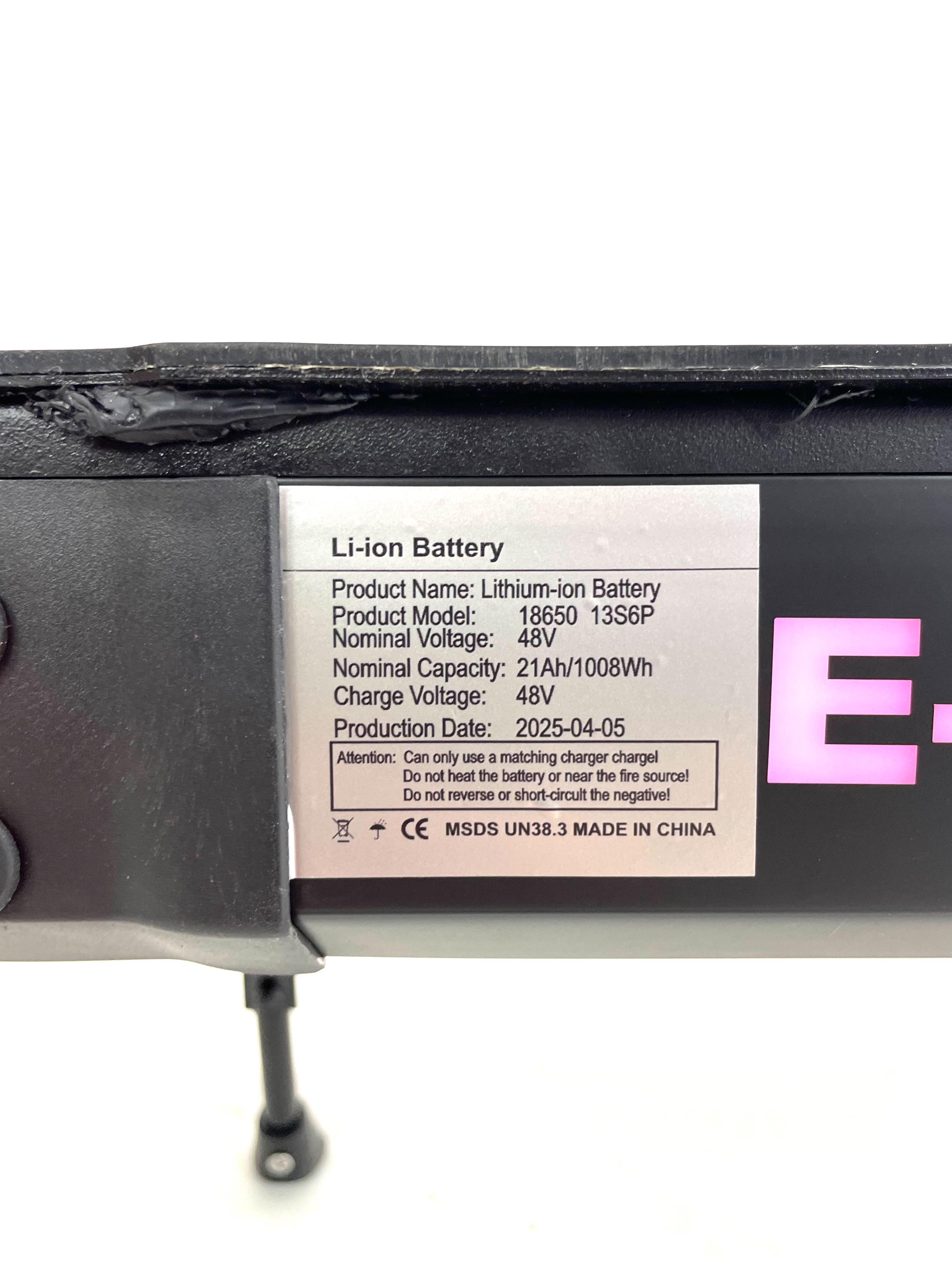 Электросамокат с сиденьем Kugoo E-scooter 2000W 48V 21Ah - фото 8