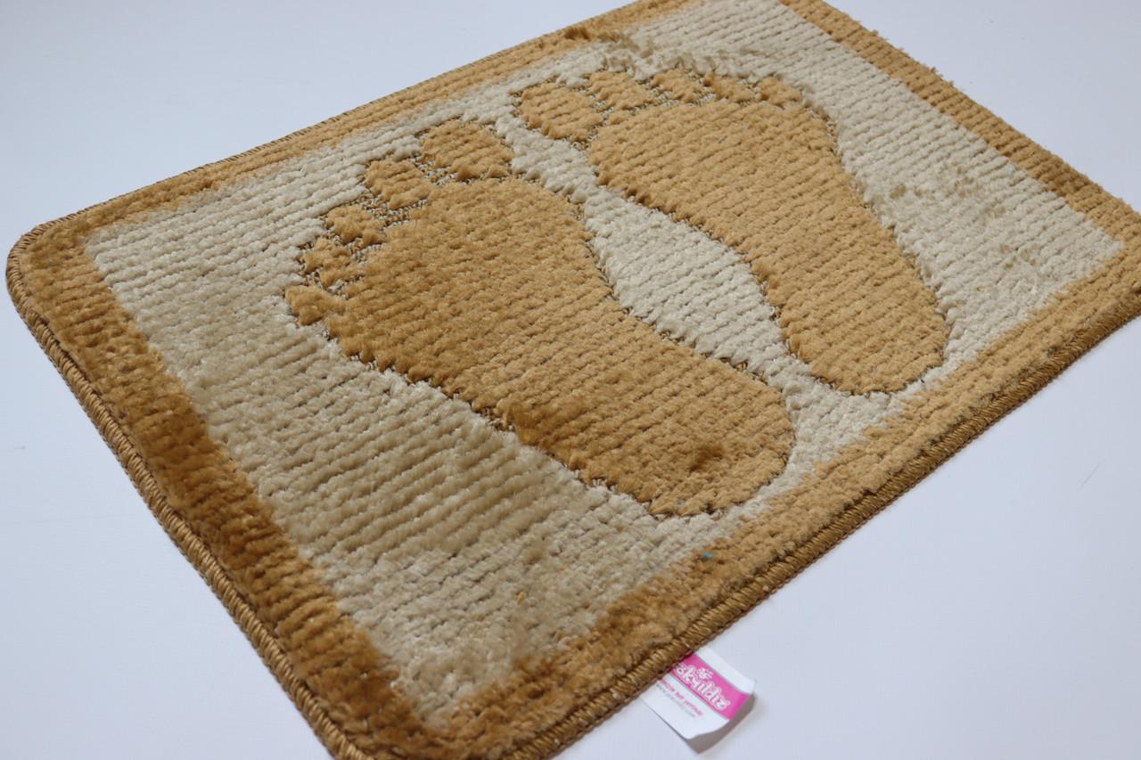 Коврик для ванной/туалета Vonaldi Ноги 40x60 см (1725/brown legs)