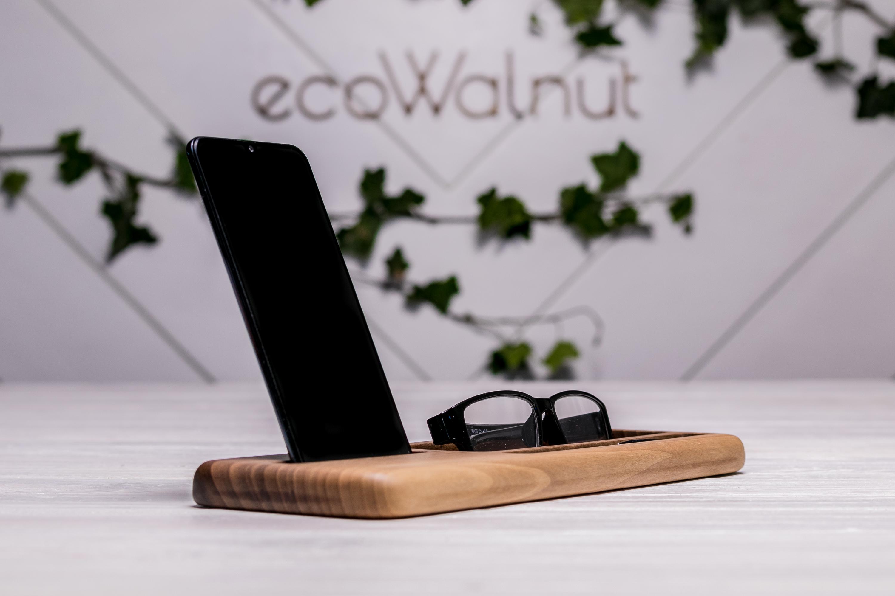 Аксессуар-подставка EcoWalnut настольная с персональным гравированием (EW-11) - фото 6 Аксессуар-подставка EcoWalnut настольная с персональным гравированием (EW-11) - фото 6