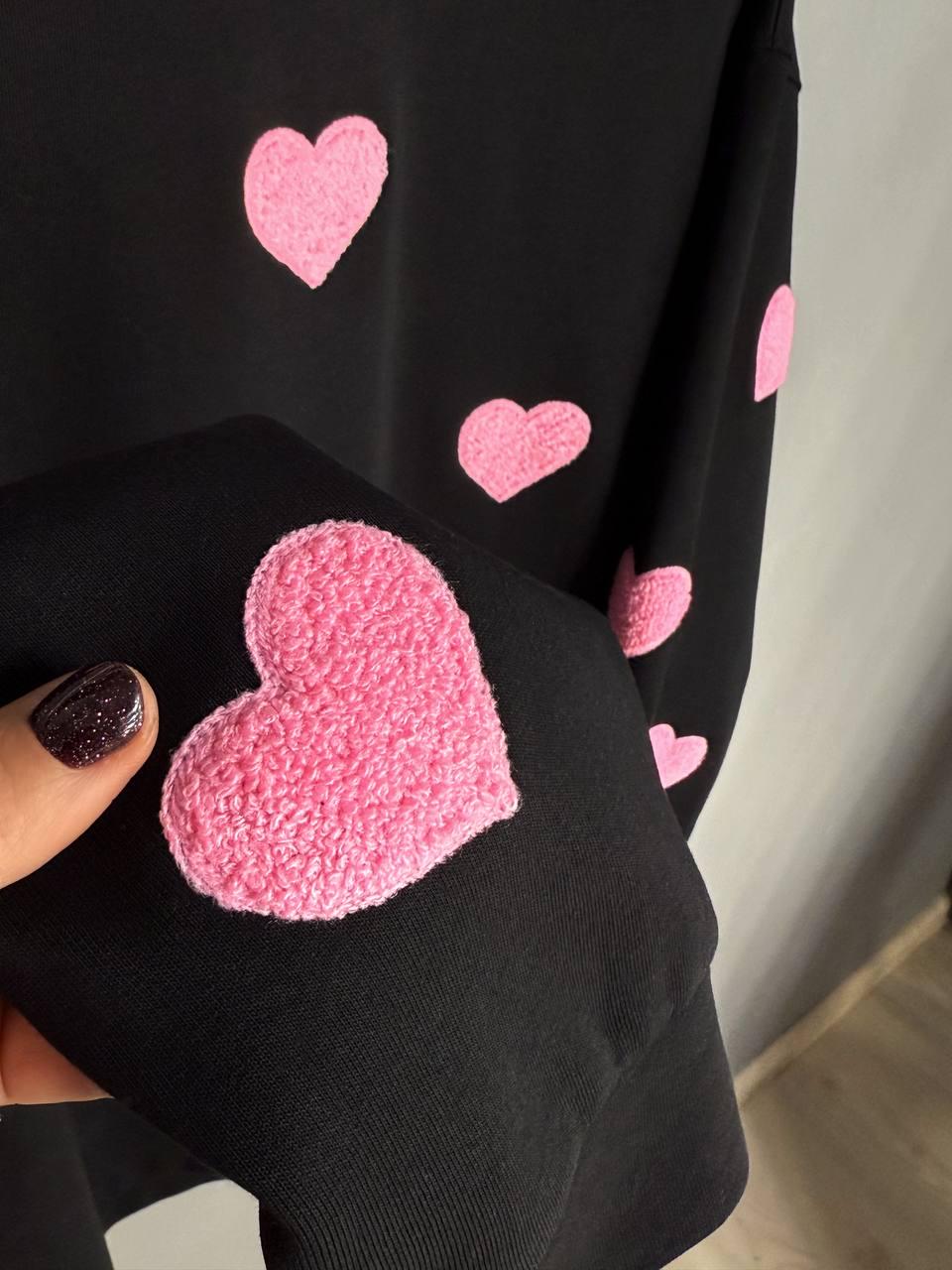 Свитшот женский W 2975 удлиненный махровые сердца OS Черный (2407) - фото 3 Свитшот женский W 2975 удлиненный махровые сердца OS Черный (2407) - фото 3