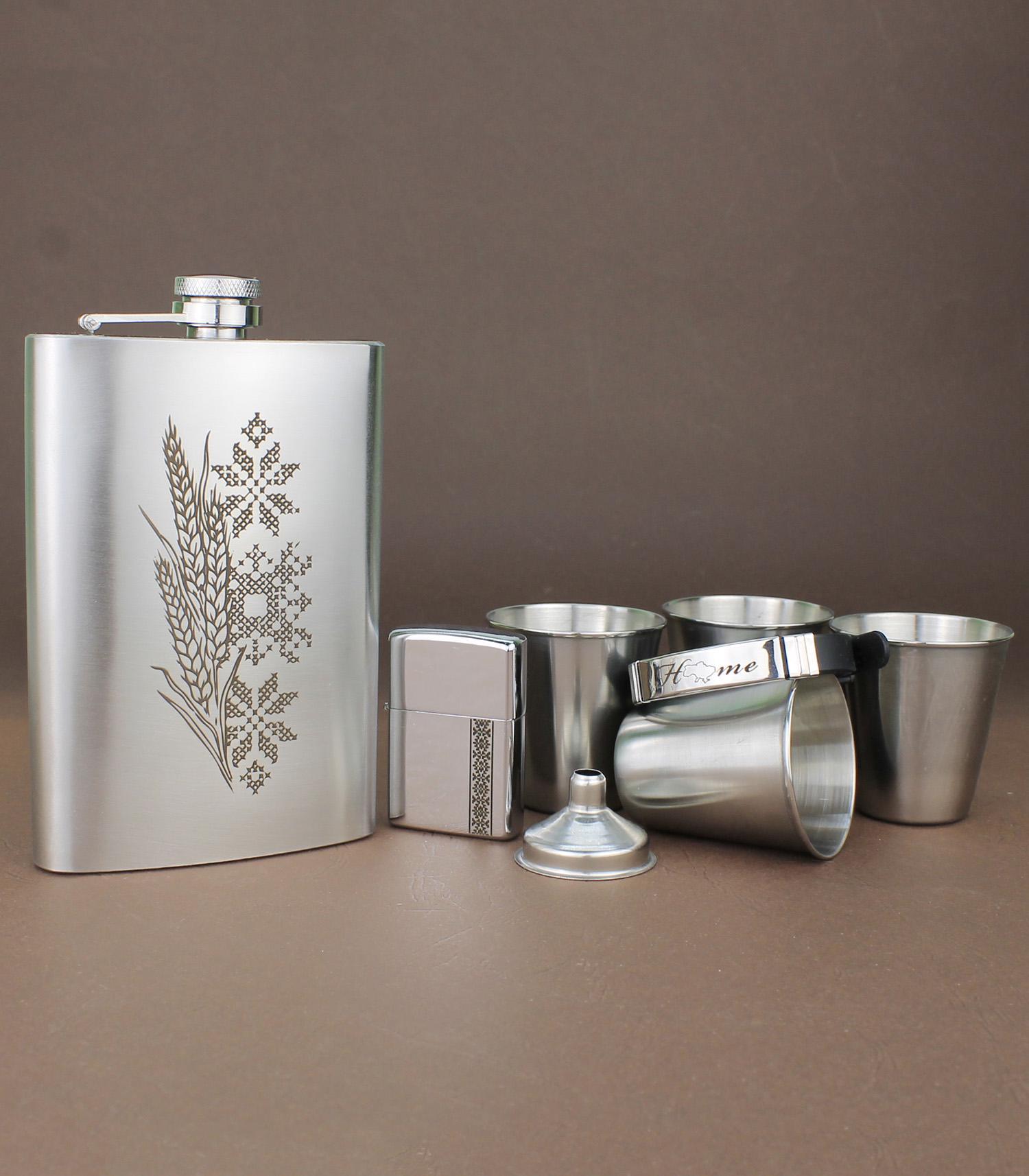 Набір фляги з гравіюванням Ukrainian style з лійкою/браслетом/стопками/запальничкою (21-0024)