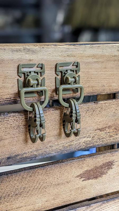 Набор карабинов Mil-Tec с интегрированными фонариками и сигнальными светодиодами - фото 3