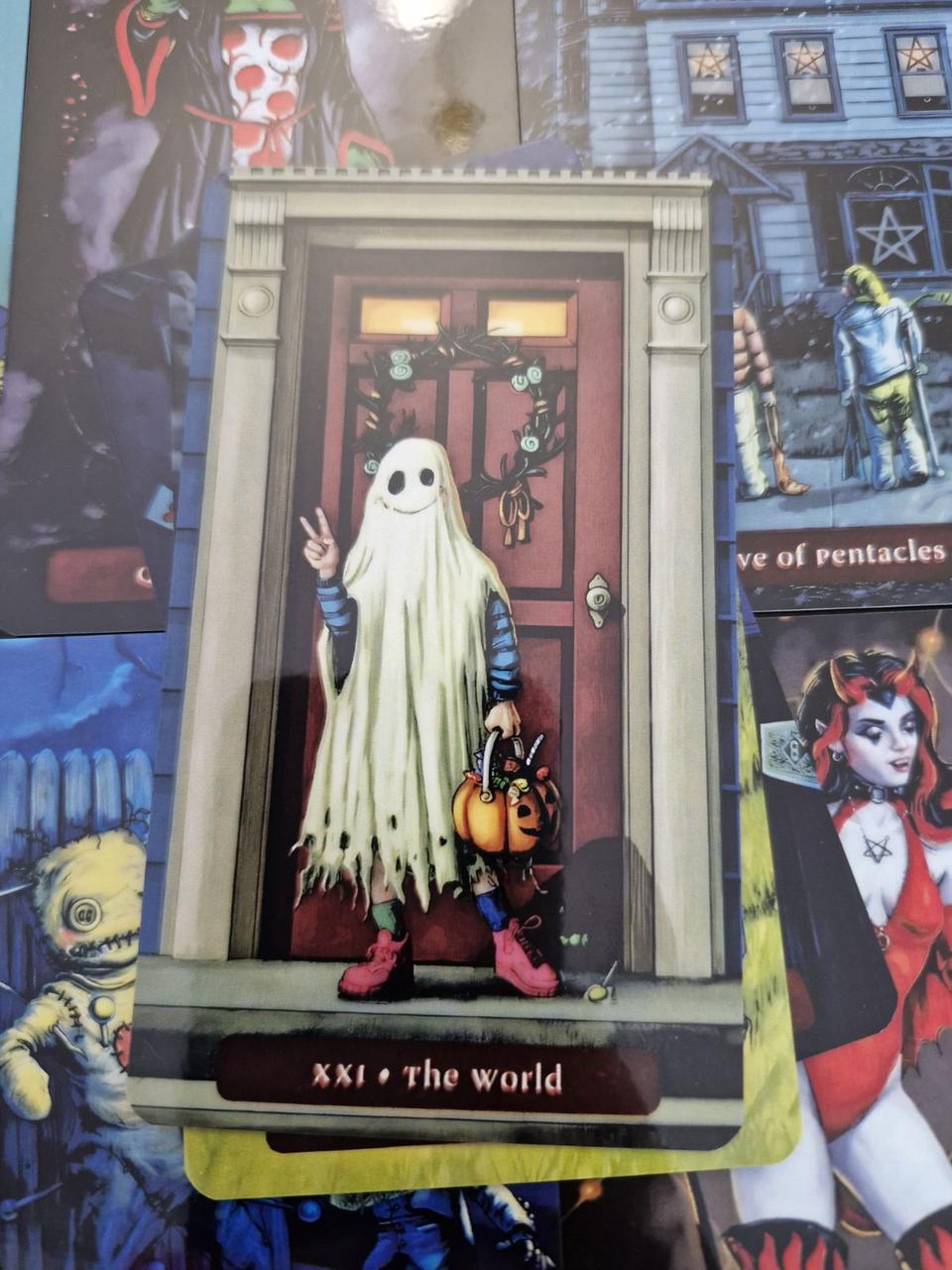 Карты Таро Лакомства или капли Геловин Trick or treat tarot глянец 78 карт - фото 4 Карты Таро Лакомства или капли Геловин Trick or treat tarot глянец 78 карт - фото 4