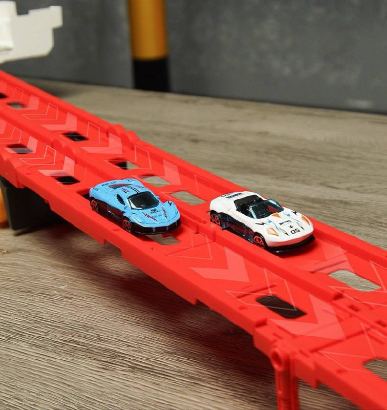 Дитячий ігровий трек Fun Game E7015A автомагістраль з 2 машинками 1,5 м (2204846235) - фото 8 Дитячий ігровий трек Fun Game E7015A автомагістраль з 2 машинками 1,5 м (2204846235) - фото 8