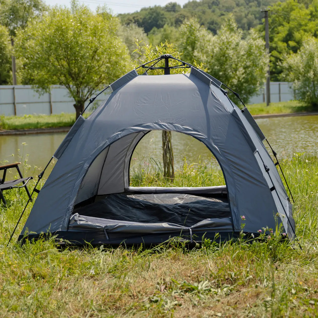 Палатка туристическая 2-местная автоматическая 200х200х140 см Серый (4bb7b1c3) - фото 5 Палатка туристическая 2-местная автоматическая 200х200х140 см Серый (4bb7b1c3) - фото 5