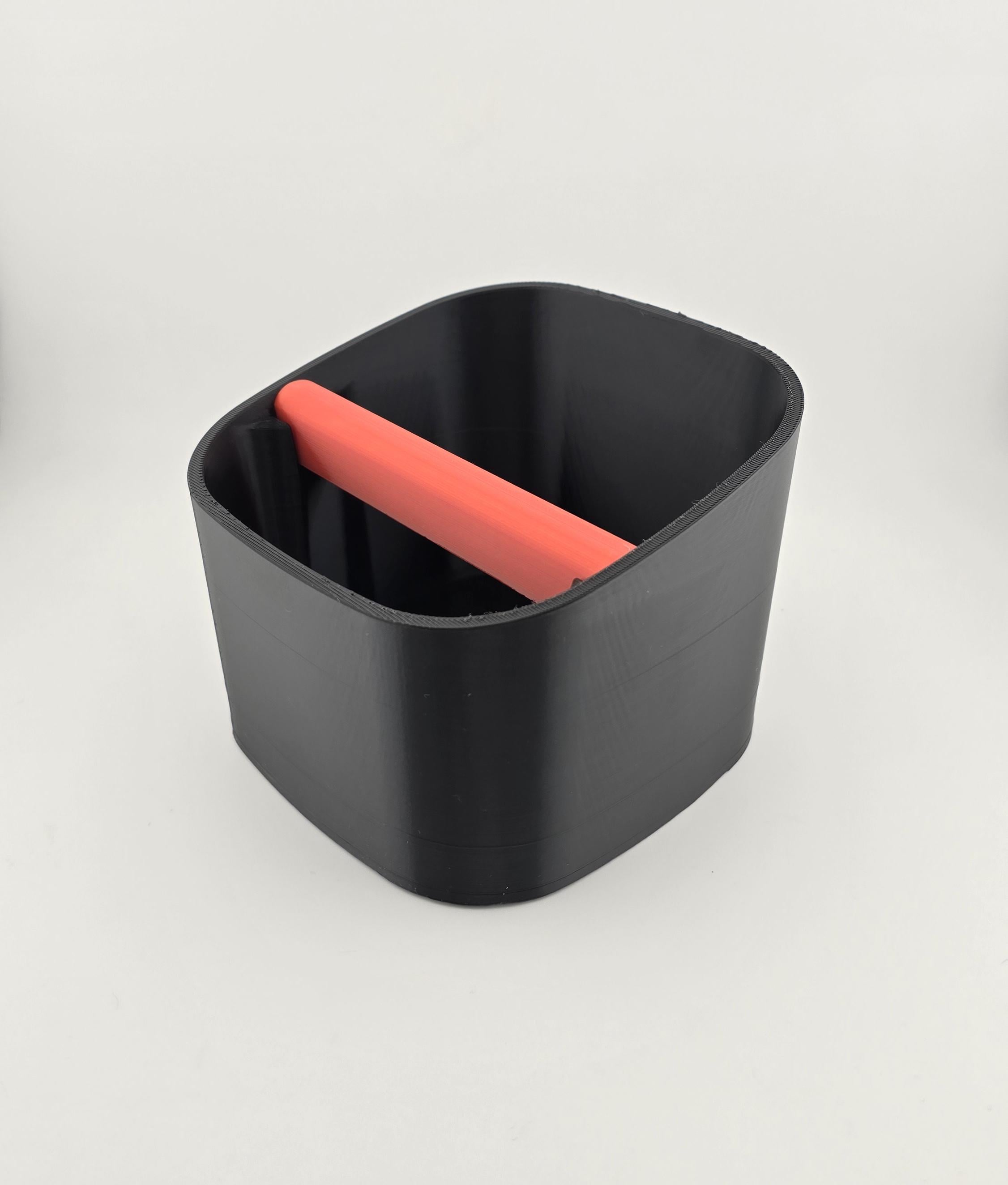 Нок-бокс 2KHORECA для кофеварок и кофемашин (2077) Нок-бокс 2KHORECA для кофеварок и кофемашин (2077)