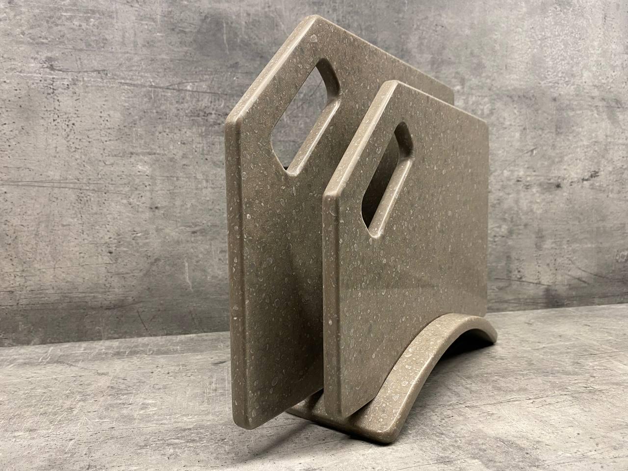 Набор досок кухонных Andromeda из искусственного камня на подставке 2 шт. (211) - фото 2 Набор досок кухонных Andromeda из искусственного камня на подставке 2 шт. (211) - фото 2