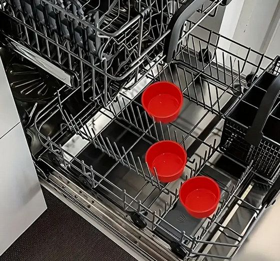 Форма силіконова кругла для випікання 10,3 см Червоний (SAM-8972) - фото 5