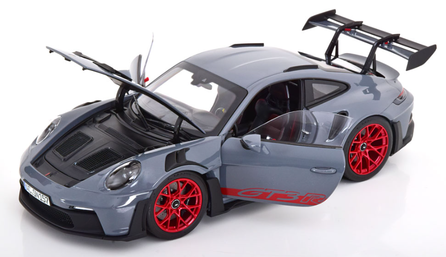 Модель автомобіля Norev 1:18 Porsche 911 992 GT3 RS Coupe Arctic Gray (187350) - фото 2