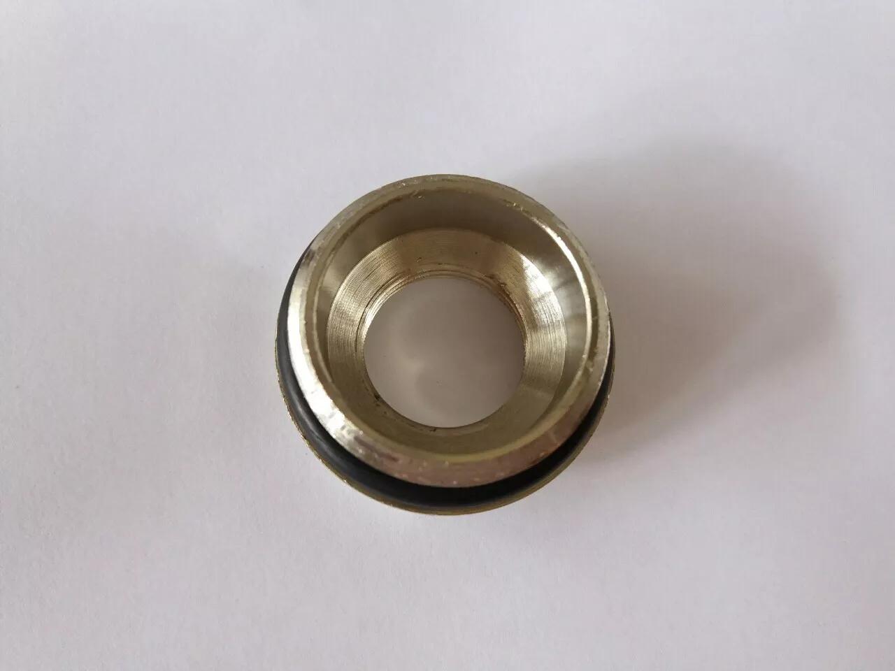 Футорка Karro SQ-1025197 латунь наружная 1"x1/2" (156360)