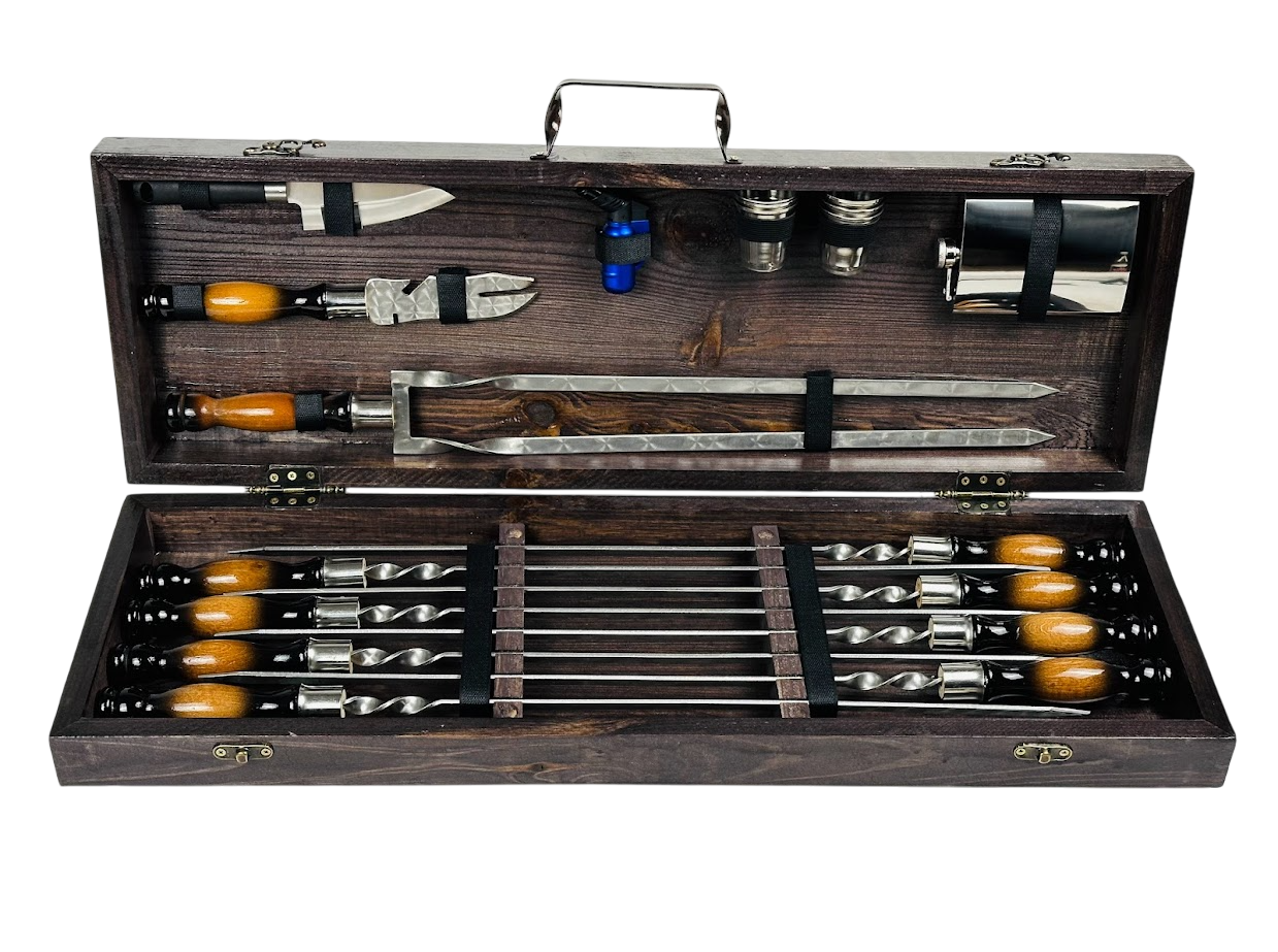 Набор шампуров Скиф с аксессуарами 19 предметов для пикника в деревянном кейсе 74х24х10 см Коричневый (124-10-KS-7608)
