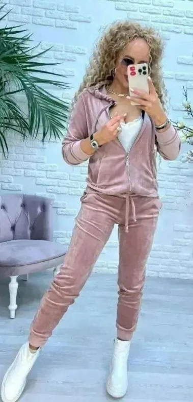 Костюм спортивний Aisha р. 44 Пудровий (208в)