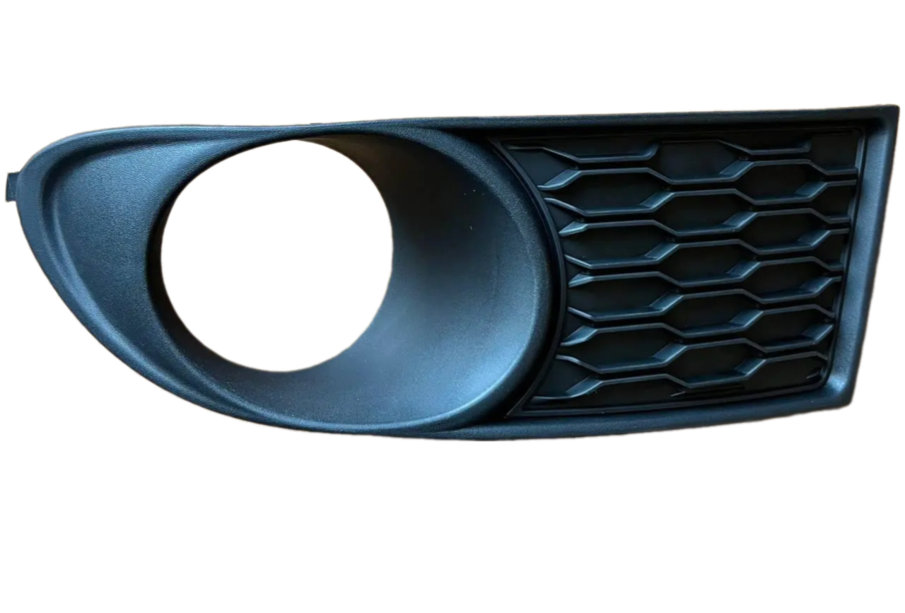 Накладка на противотуманную левую фару Dodge Journey SE с отверстием