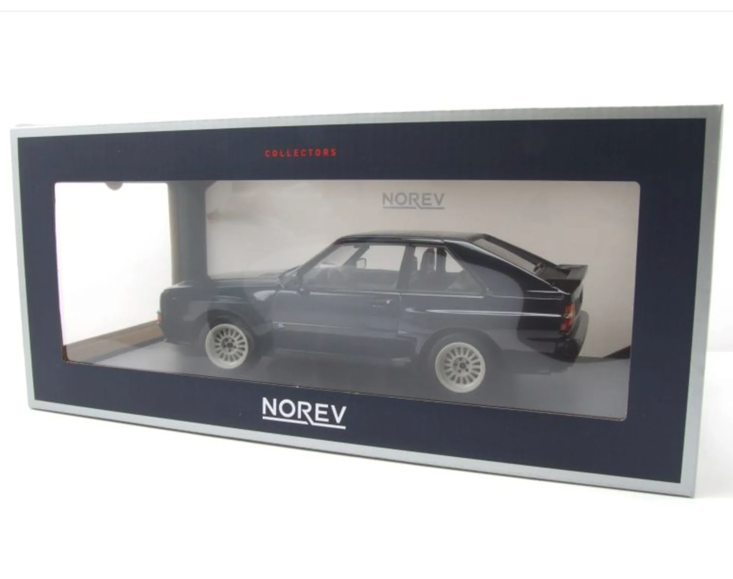 Модель автомобиля Norev 1:18 Audi Sport Quattro 1985 Dark Blue (188314) - фото 4 Модель автомобиля Norev 1:18 Audi Sport Quattro 1985 Dark Blue (188314) - фото 4