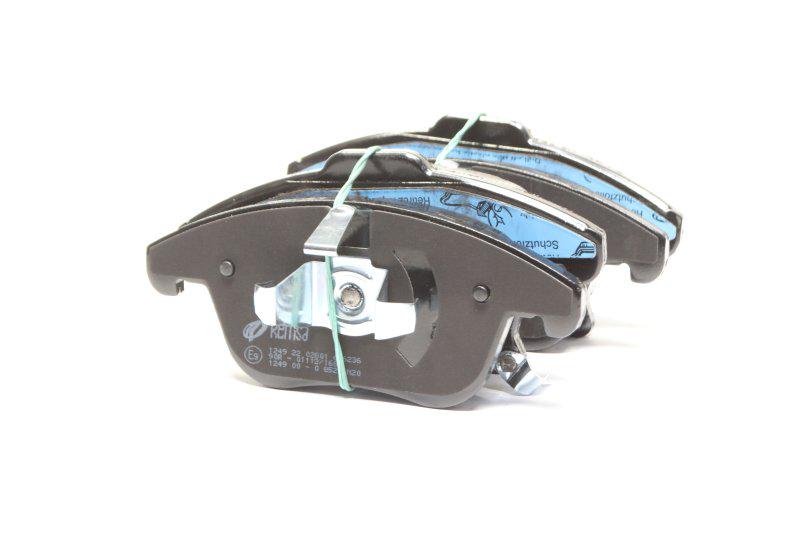 Тормозные колодки дисковые REMSA Ford Mondeo v 09/14-передние (1249.22) Тормозные колодки дисковые REMSA Ford Mondeo v 09/14-передние (1249.22)