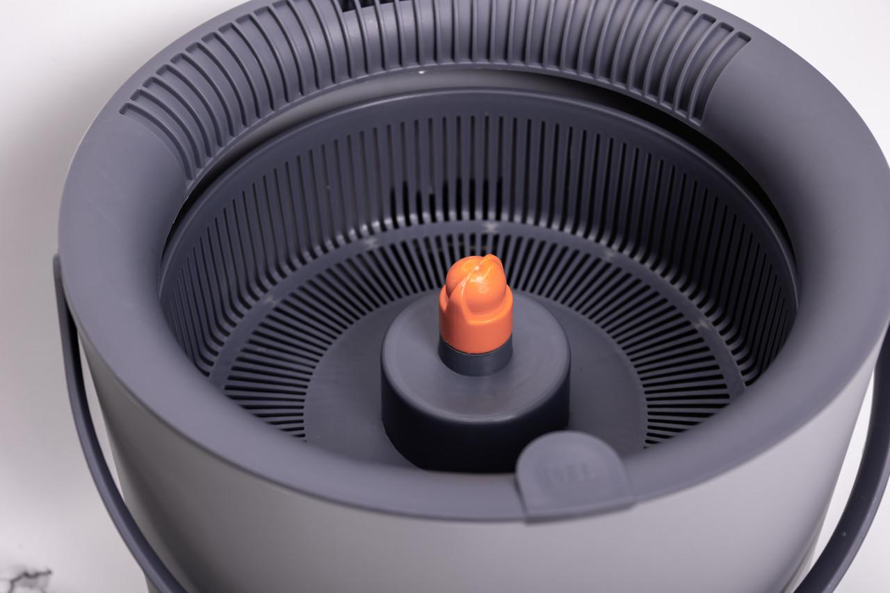 Набор для уборки с круглой телескопической шваброй из микрофибры и ведром с отжимом для пола (HP-35015-22) - фото 6 Набор для уборки с круглой телескопической шваброй из микрофибры и ведром с отжимом для пола (HP-35015-22) - фото 6