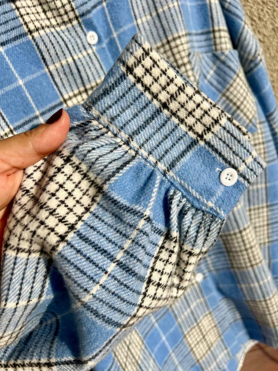 Рубашка женская Baoyu 221 клетчатая оверсайз в клетку теплый байковый карман OS Голубой (2766) - фото 6 Рубашка женская Baoyu 221 клетчатая оверсайз в клетку теплый байковый карман OS Голубой (2766) - фото 6