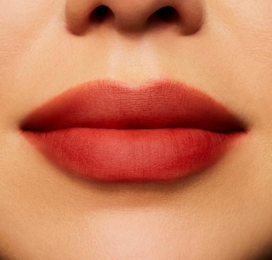 Помада губна рідка матова аналог MAC’s Powder Kiss Liquid Lipcolour #Devoted To Chili (28552245) - фото 3 Помада губна рідка матова аналог MAC’s Powder Kiss Liquid Lipcolour #Devoted To Chili (28552245) - фото 3