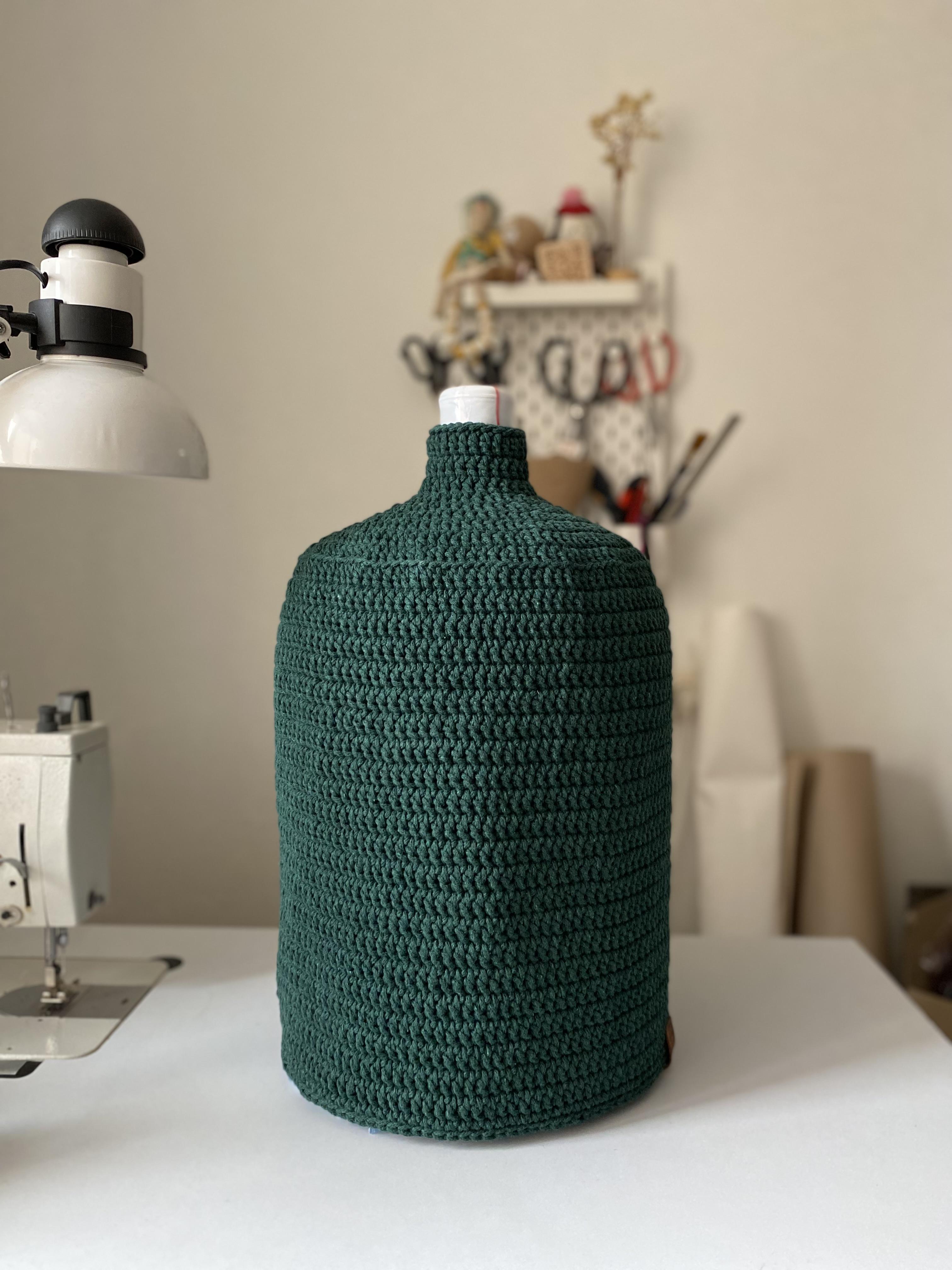 Чохол на бутль Svetla.jute із бавовни ручної роботи для бутля 19 л Смарагдовий (JUTE0080) - фото 2 Чохол на бутль Svetla.jute із бавовни ручної роботи для бутля 19 л Смарагдовий (JUTE0080) - фото 2