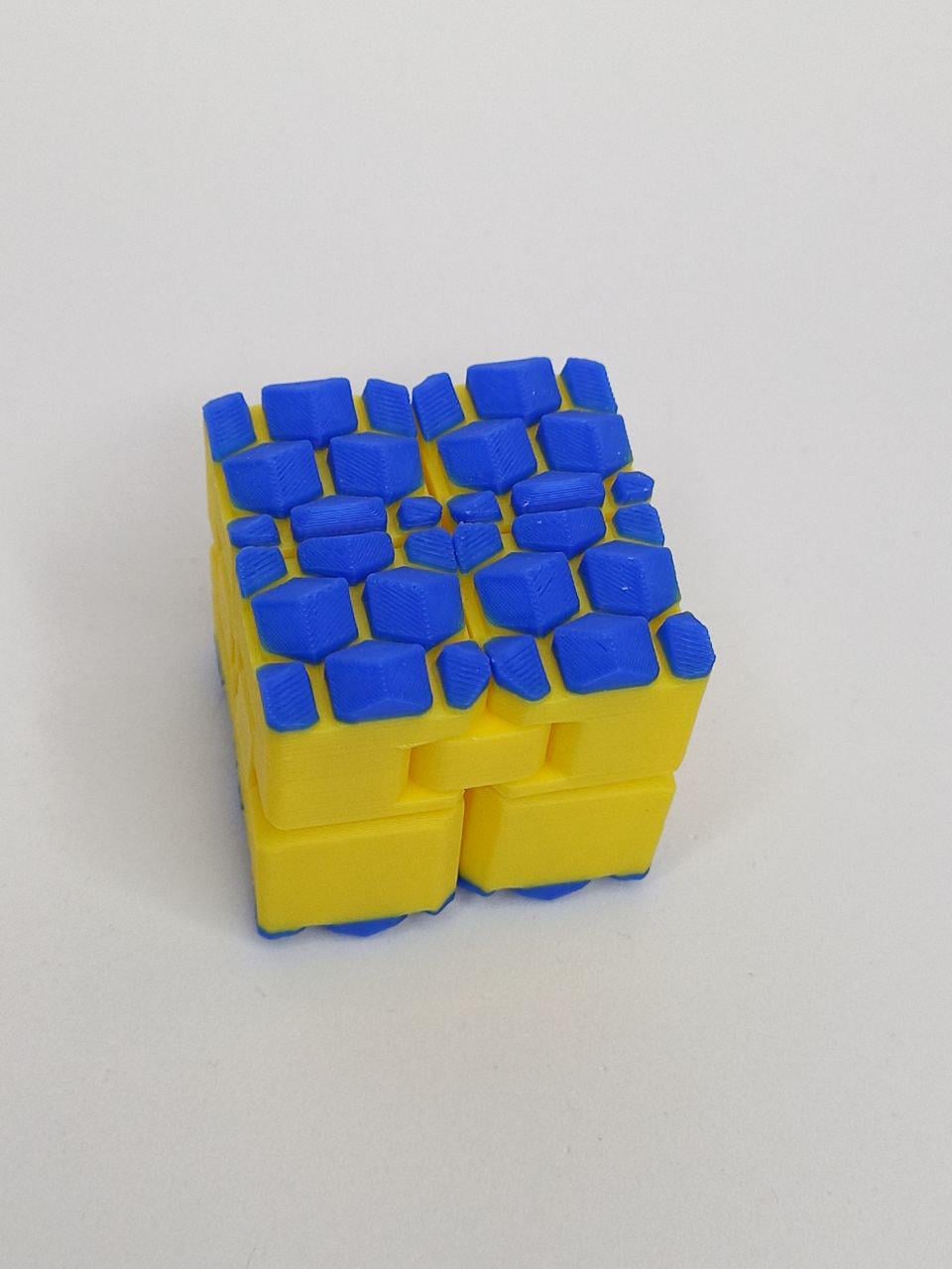 Фиджет кубик антистресс 3d печать бесконечный куб 5х5 см Желто-голубой (31887902)