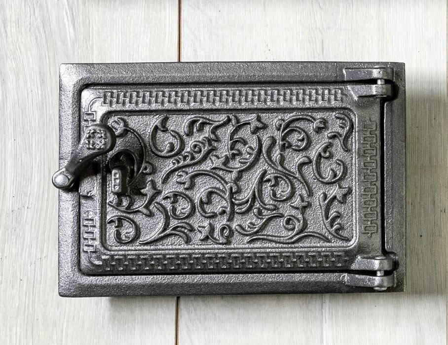 Дверца поддувальная KHLP Татарка 160х240 мм из чугуна