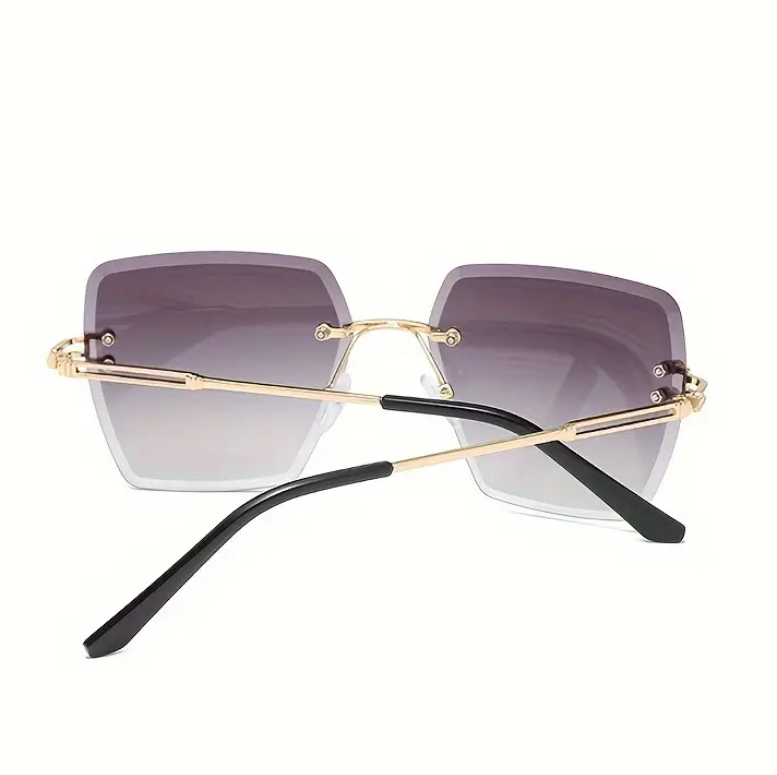 Очки солнцезащитные женские Серый с градиентом (СЗ055) - фото 2 Очки солнцезащитные женские Серый с градиентом (СЗ055) - фото 2