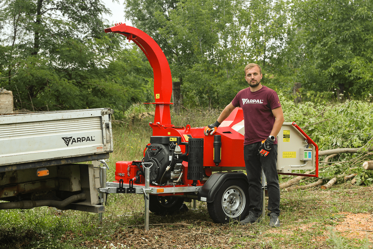 Подрібнювач гілок Arpal на щепу з бензиновим двигуном (МК-170БД) - фото 20