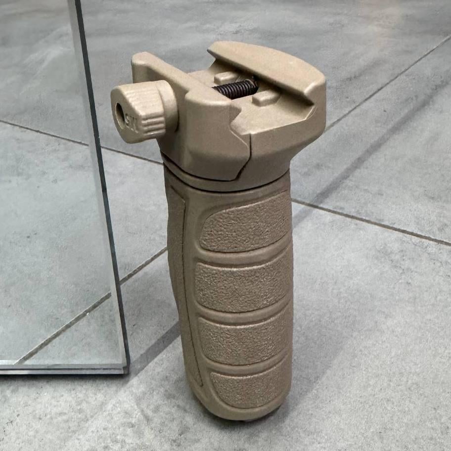 Рукоятка переноски огня DLG Tactical DLG-162 на Пикатинни прорезиненная Койот (246338) - фото 4 Рукоятка переноски огня DLG Tactical DLG-162 на Пикатинни прорезиненная Койот (246338) - фото 4