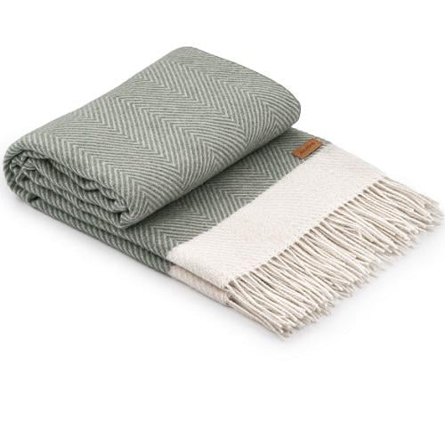 Плед Ardesto Leonardo Bianco 140x200 см Зелений (ART0504LB) - фото 5 Плед Ardesto Leonardo Bianco 140x200 см Зелений (ART0504LB) - фото 5